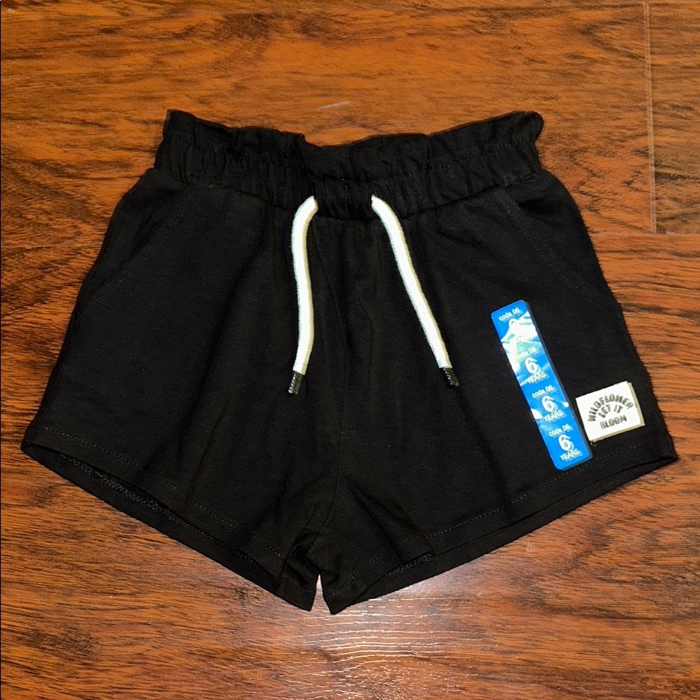 NWT Zara Girls Black Shorts (6)